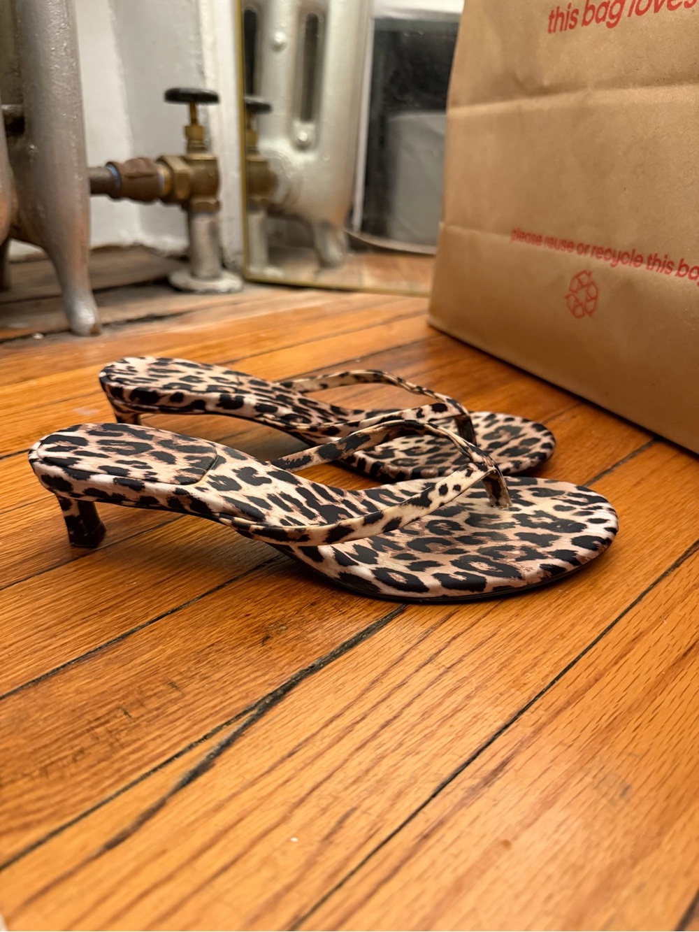 Zara Leopard Print Flip Flop Sandals - Black & Brown - Picture 2 of 4